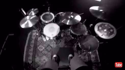 バック宙ドラム