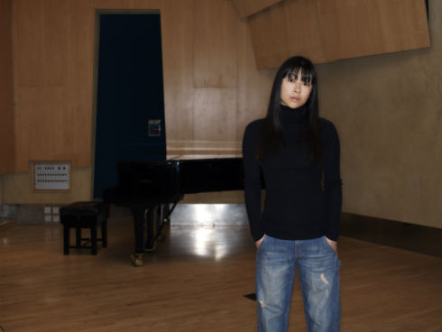 宇多田ヒカルさんのアーティスト写真