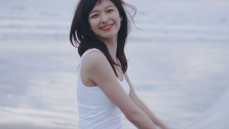 ユニクロブラトップ