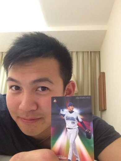 山崎康晃Twitter自身のブロマイドと