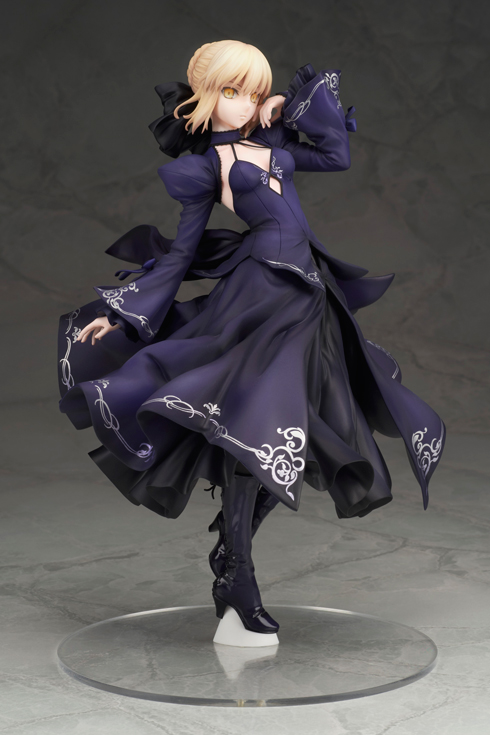 まなざしに射抜かれる ドレスを着たセイバーオルタのフィギュア