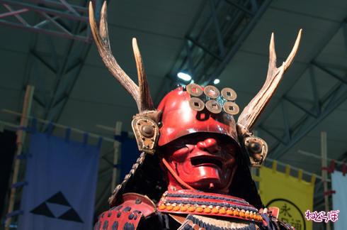 超・真田丸 具足展示 真田信繁 真田幸村 鹿角脇立兜 朱塗り当世具足