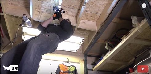 グラップルガン