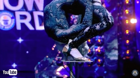 軟体美女ジュリア・グエンゼルさん