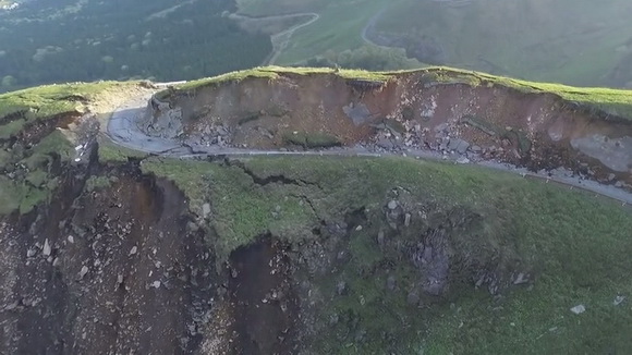 ラピュタの道崩落