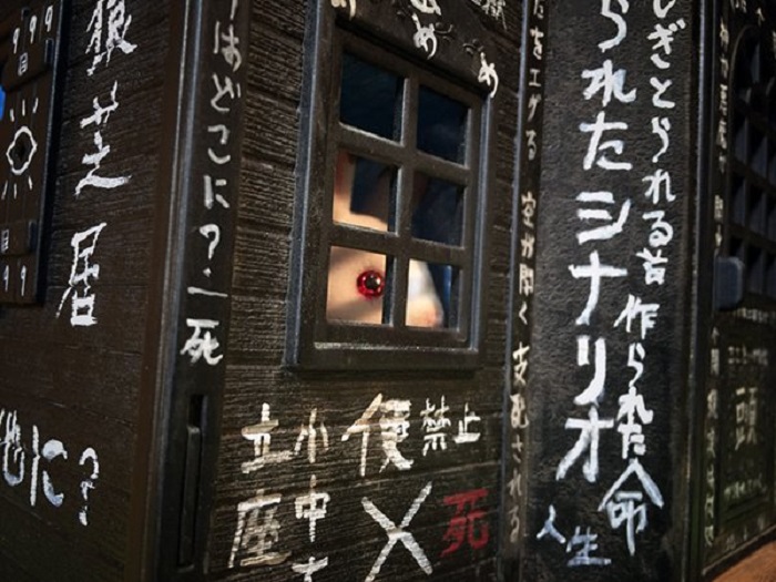 ファンシーさゼロ　シルバニアハウスが魔改造で黒い“悪バニアハウス”に