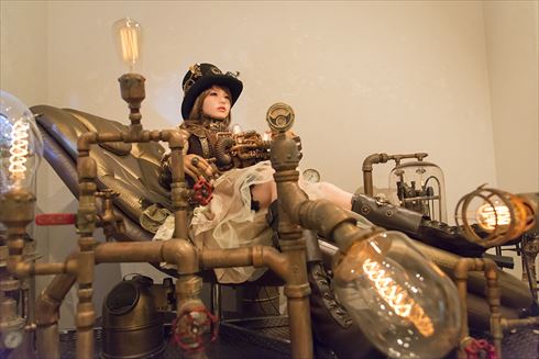 オリエント工業×日本美術「人造乙女美術館」