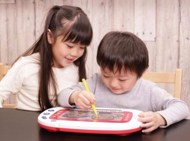 おえかきアーティスト★ デジタルスケッチブック 夢のデジタルスケッチブック「おえかきアーティスト