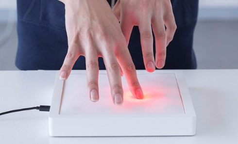 MIDIコントローラ楽器CMG