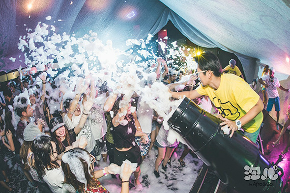 お前もアゲてやろうか！