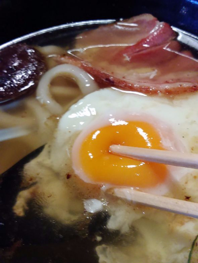 イングリッシュブレックファストうどん