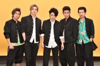 生徒役の佐野岳さん、真剣佑さん、村上虹郎さん、北村匠海さん（DISH//）、太賀さん