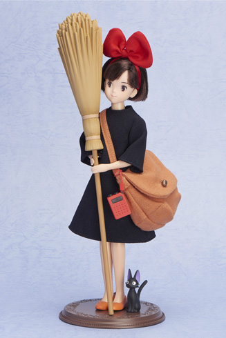 魔女の宅急便」キキがリカちゃん風人形になって登場 ジジや
