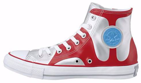 ウルトラマンスニーカー