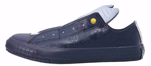 ウルトラマンスニーカー