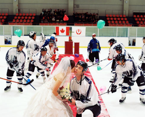 浅田政志「八戸レビュウ」