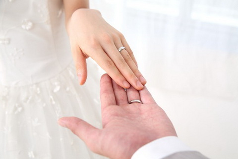 誤送信から結婚へ