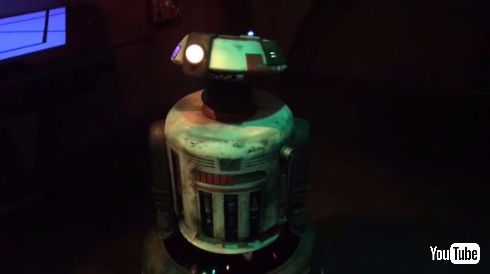 ディズニーランド ドロイド ジェイク