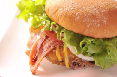 テディーズビガーバーガー ギガモンスターバーガー