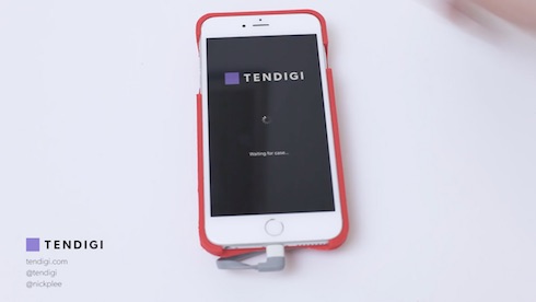 なにやらiPhoneの様子が変わって……