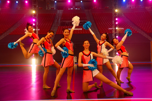 「チア☆ダン 〜女子高生がチアダンスで全米制覇しちゃったホントの話〜」 サンディエゴ州立大学・ビーハスアリーナにて