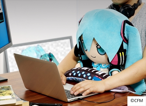 初音ミクPCクッション