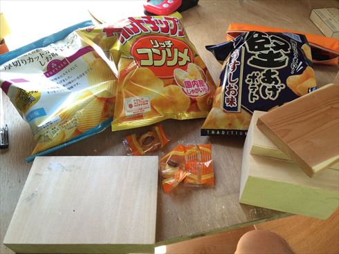 ポテチの木彫り