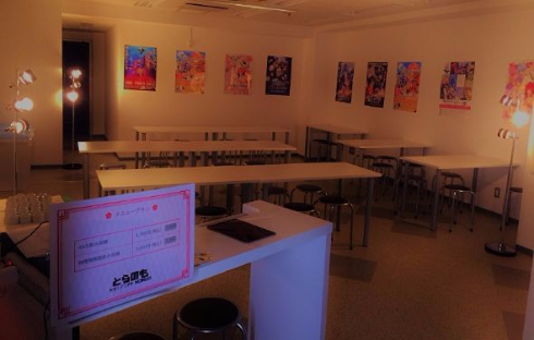 トラ（ノ）アナ NOMOO内観