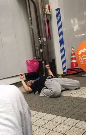 ストリートパフォーマー