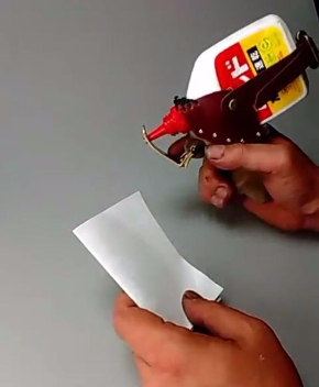 木工用ボンド専用ホルダー