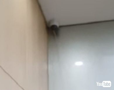  韓国延世大学で圧倒的雨漏り