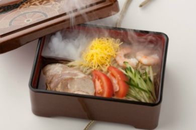 浦島太郎の冷やし中華玉手箱