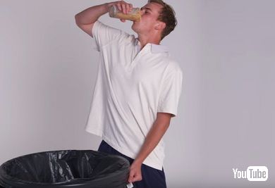 マクドナルドをジュースにしたジャンクジュース