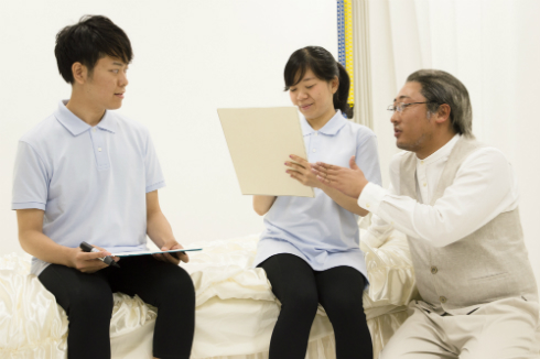 秋山さん演じるトータル・脳ガズム・アドバイザーのパール川辺