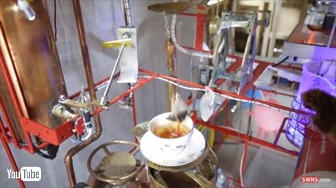 自動朝食マシン