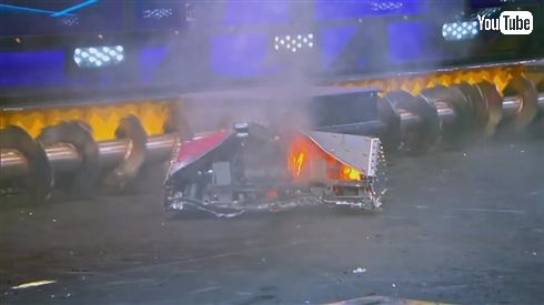 世紀末すぎるアメリカ版ロボコン