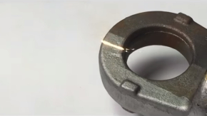 レーザーでサビ取り