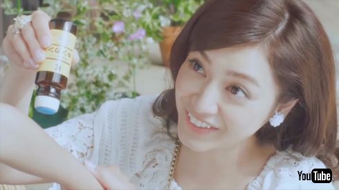 「キンカン」CMの平愛梨さん