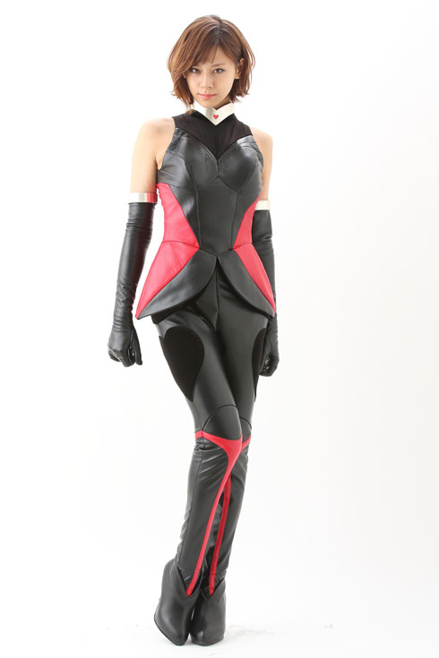 「CUTIE HONEY -TEARS-」 西内まりや 引き