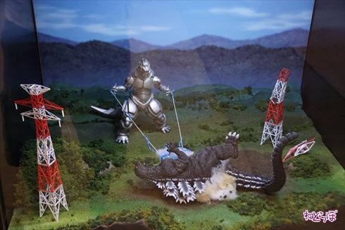 ゴジラ 対 エヴァンゲリオン