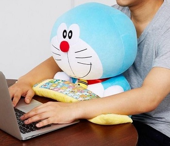 ドラえもんPCぬいぐるみ