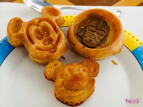 キャラクター・ブレックファスト