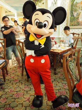 キャラクター・ブレックファスト