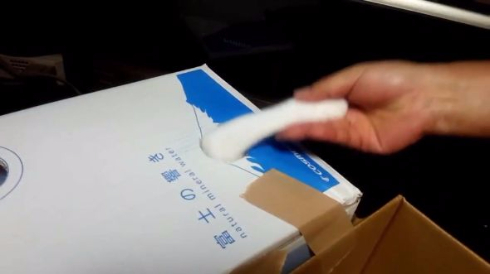 猫 貯金箱 再現 手