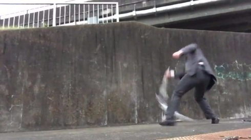 傘 アクション サラリーマン Twitter