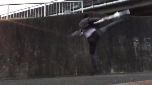 傘 アクション サラリーマン Twitter