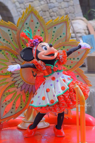 ミニー 蝉 ディズニー ショー