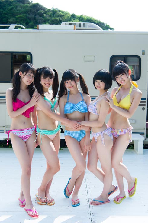 週刊ヤングマガジン 9月5日発売号 SUPER☆GiRLS スパガ 5人