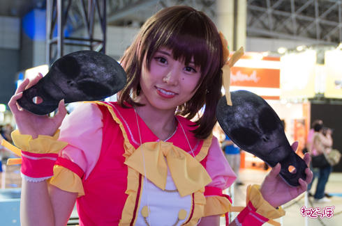 ディースリー・パブリッシャー コンパニオン コスプレ アップ