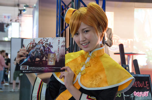 完美世界 コンパニオン コスプレ 三國無双 激闘版